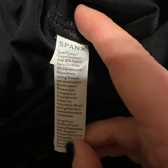 NWOT Spanx Black Patterned Leggings - Picture 5 of 5